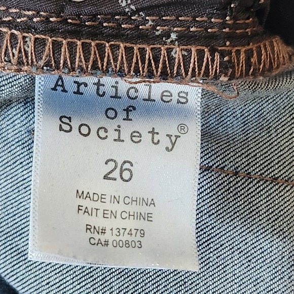 Articles Of Society Skinny Raw Slanted hem Mid-Rise Womens Jeans Size 4/26 - Picture 11 of 11